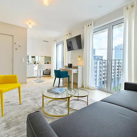 Luxury Flat In Gasperich Near Deloitte, Pwc Διαμέρισμα