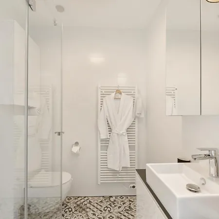 Luxury Flat In Gasperich Near Deloitte, Pwc * Luxemburg